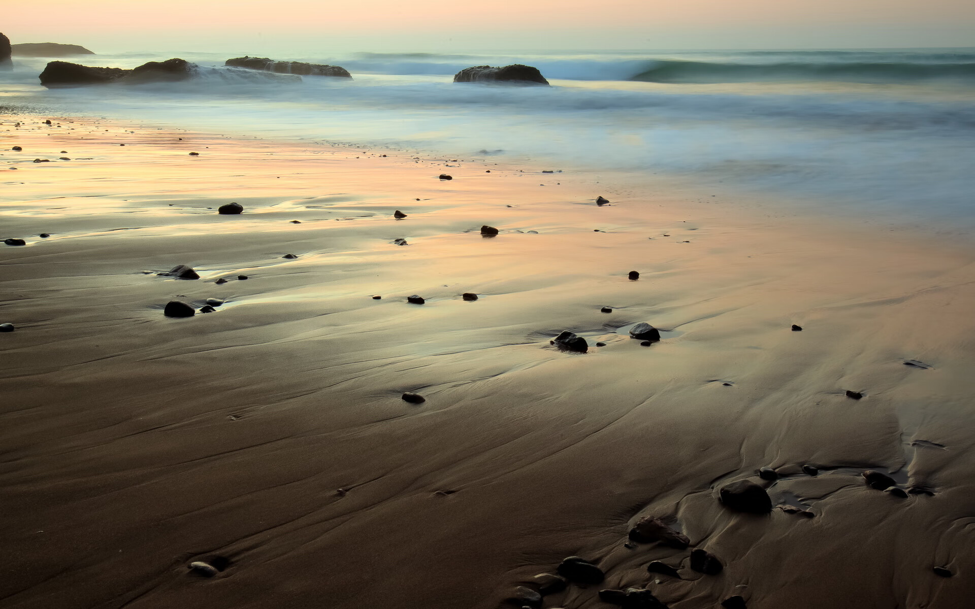开云网站-森林狼在冰湖上拍摄宣传片，展现极寒训练精神，森林狼的比赛