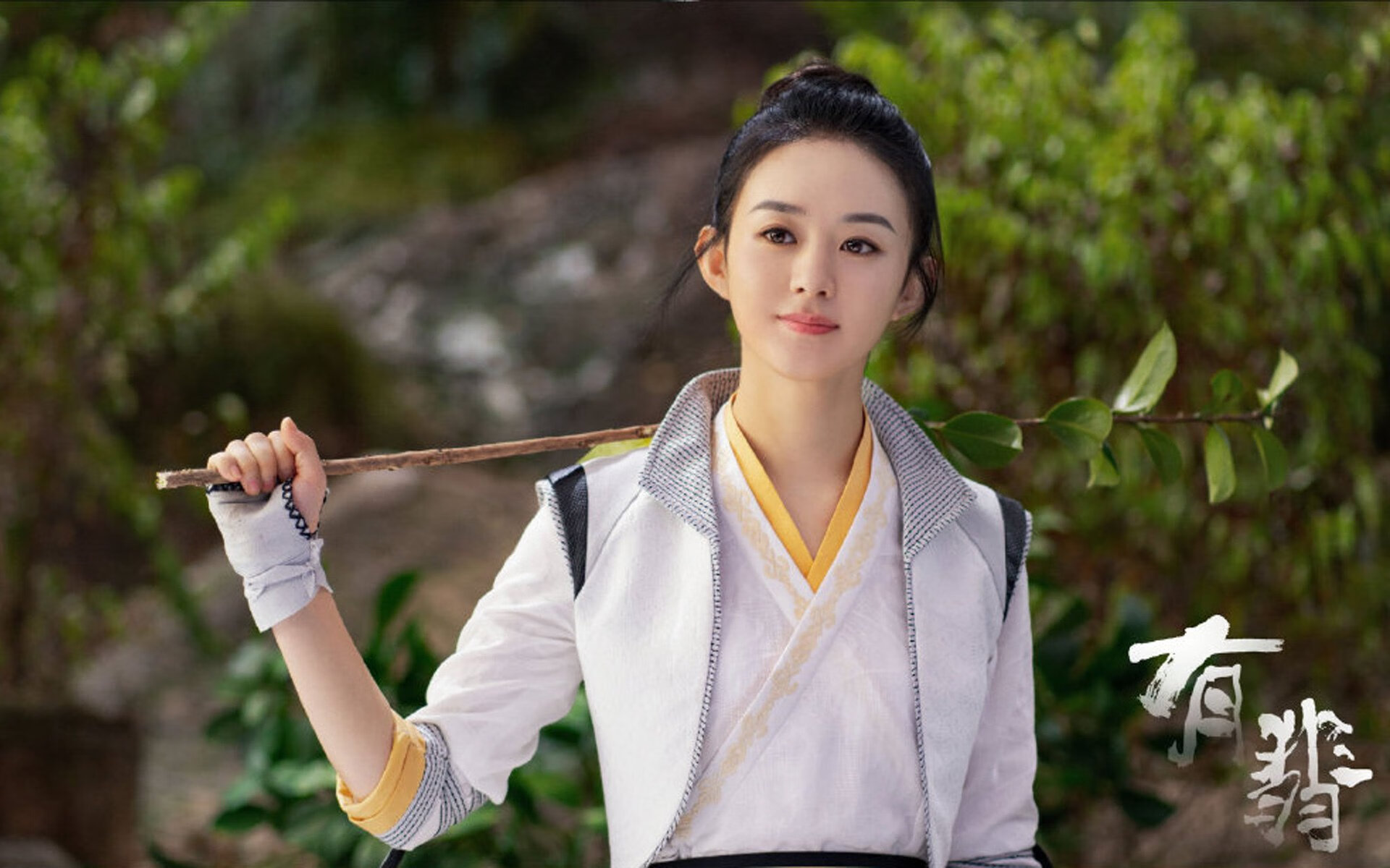 kaiyun体育app-海滩排球明星挑战赛，海浪中的激情角逐，海滩打排球