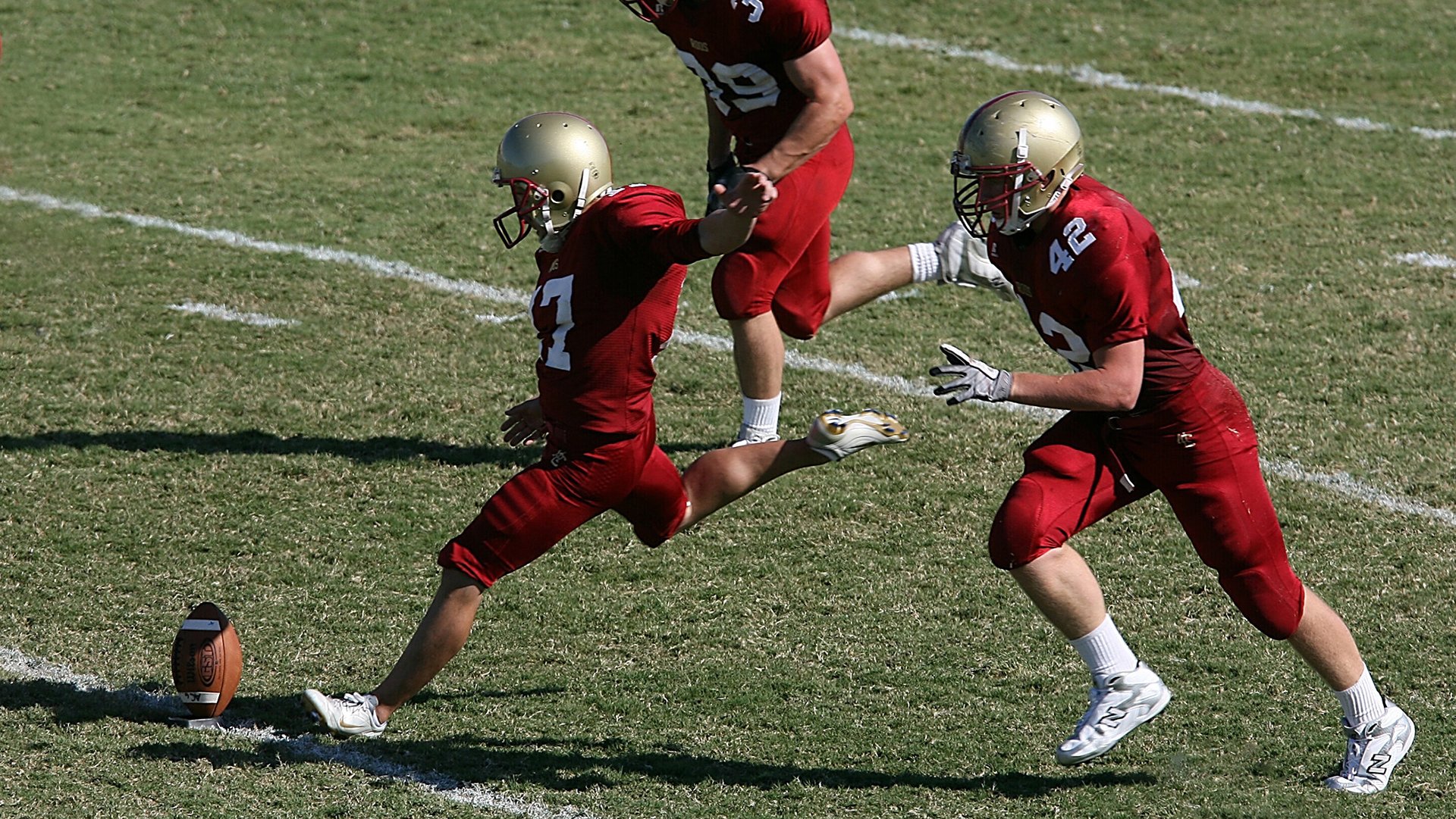 KAIYUNAPP-五大联赛中场拦截强度与胜率之间的微妙关联，世界最强拦截型中场