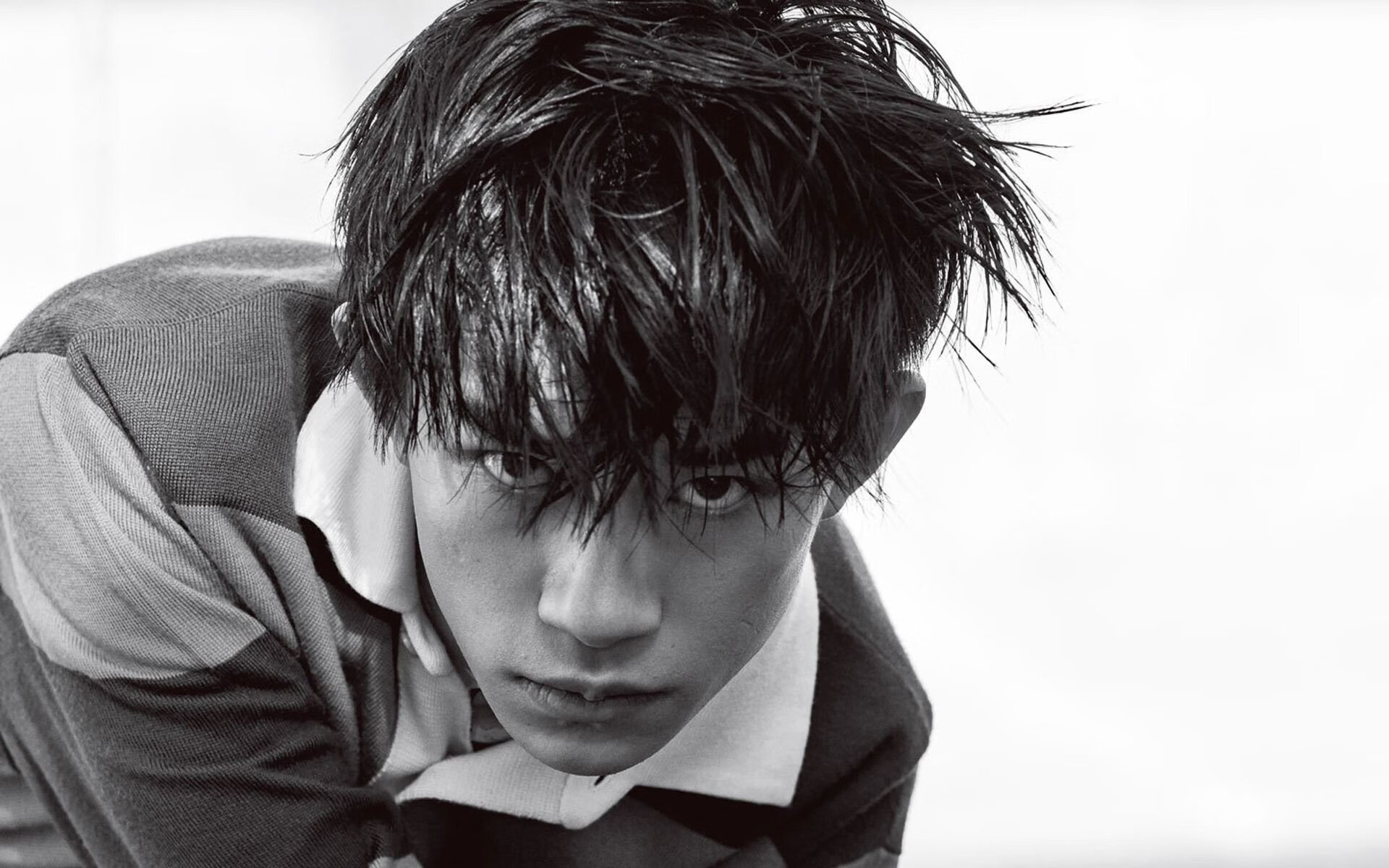 弗朗索瓦·霍尔茨豪伊泽:防守反击中的重要一环,为南非队创造进攻机会