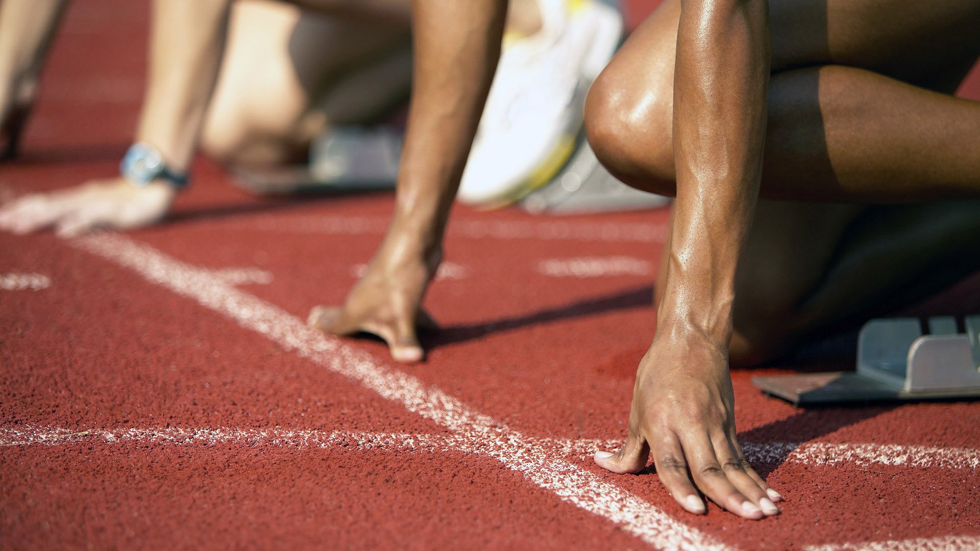 苏炳添回忆首次代表国家队比赛经历,苏炳添代表中国