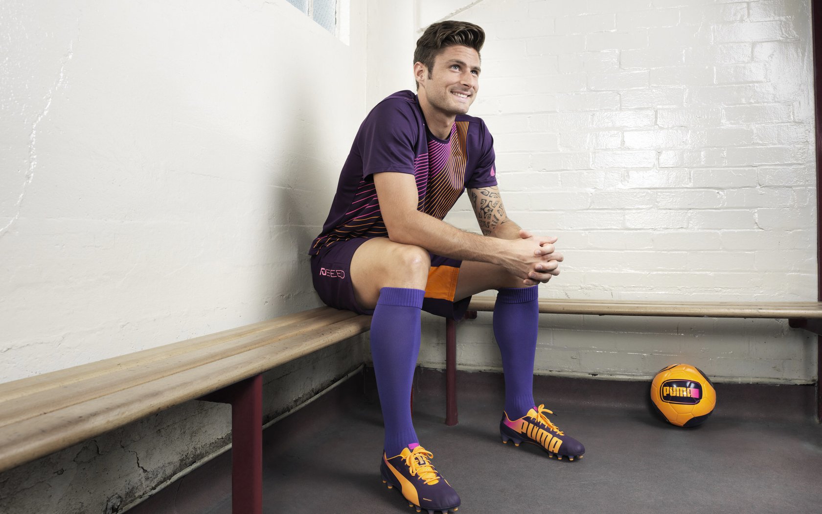 法甲球队融合表情识别辅助系统进行情绪干预部署